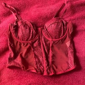 Lace Bustier in Red